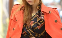 青草国产超碰人人添人人碱